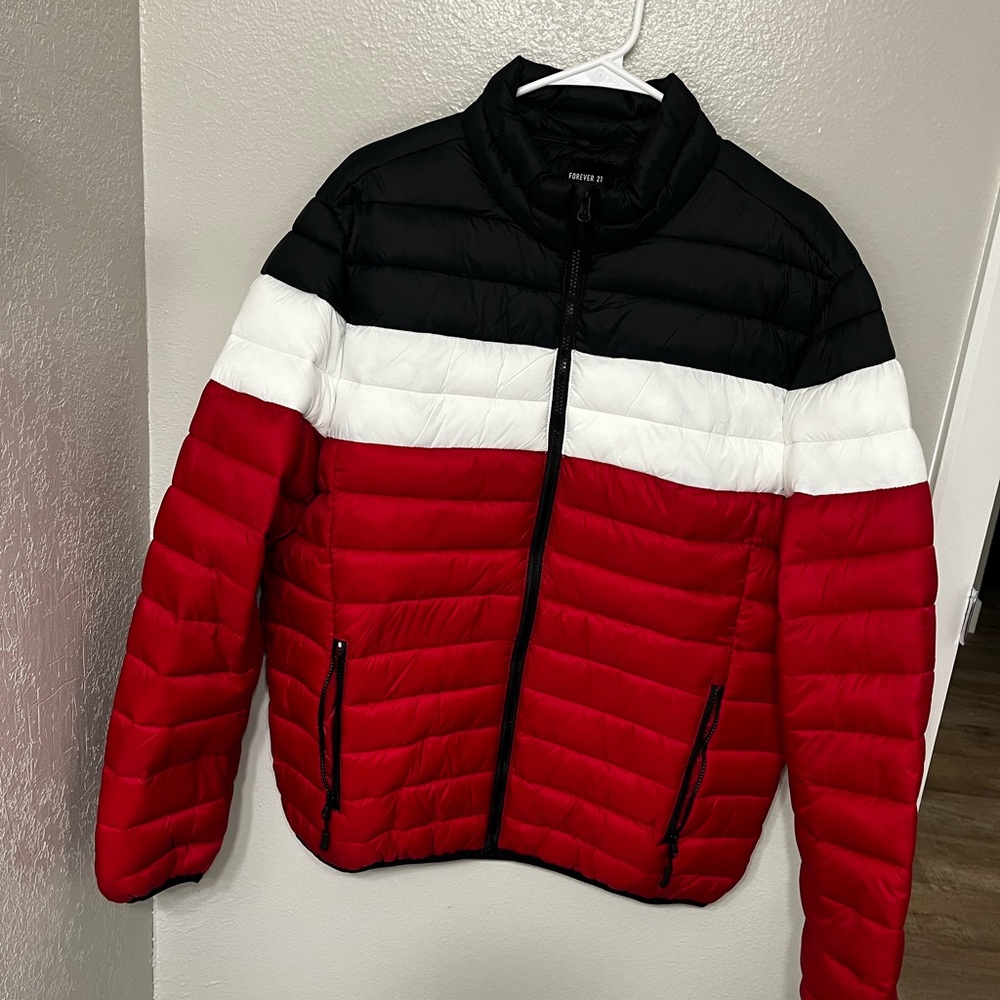 NWOT Men’s Puffer Jacket